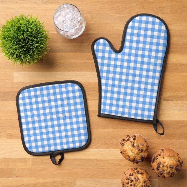Faye and Lauren Blue Gingham Oven Mitt & Pot Holder Set (Top Down)