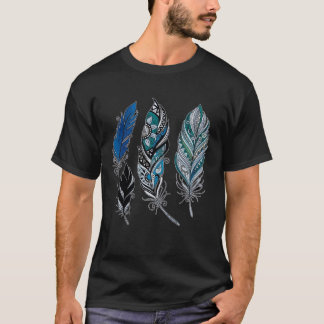 Feathers and colours dance T-Shirt