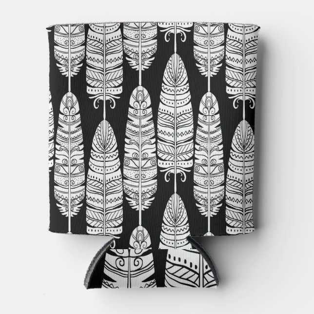 Feathers boho: black and white pattern can cooler (Front)