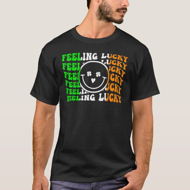 Feeling Lucky Irish Flag Shamrock Leaf St Patrick' T-Shirt (Front)