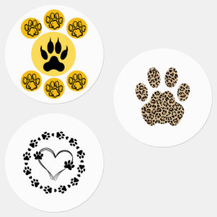 Feline Elegance: Artistic Pattern of Paw Prints"
