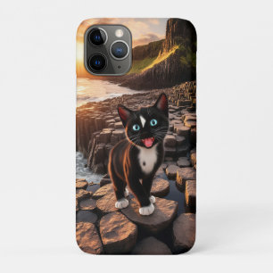 Felini’s Irish Adventure – The Giant’s Causeway Case-Mate iPhone Case