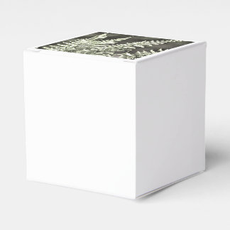 Fern Artistic Abstract Favour Box