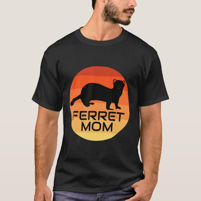 Ferret Mum  T-Shirt (Front)