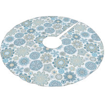 Festive Chic Floral Mandala Snow Flakes Pattern