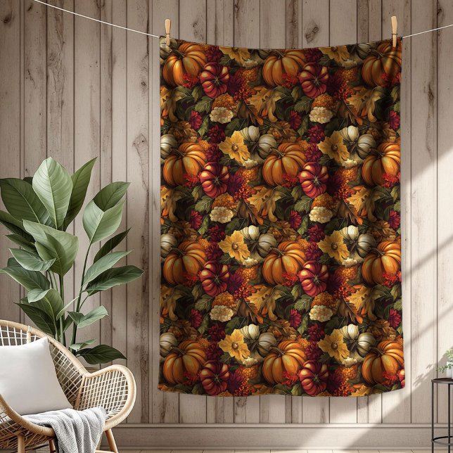 Festive Fall Blooms & Pumpkin Seasonal Accent Fleece Blanket (Festive Fall Blooms & Pumpkin Seasonal Accent Fleece Blanket)