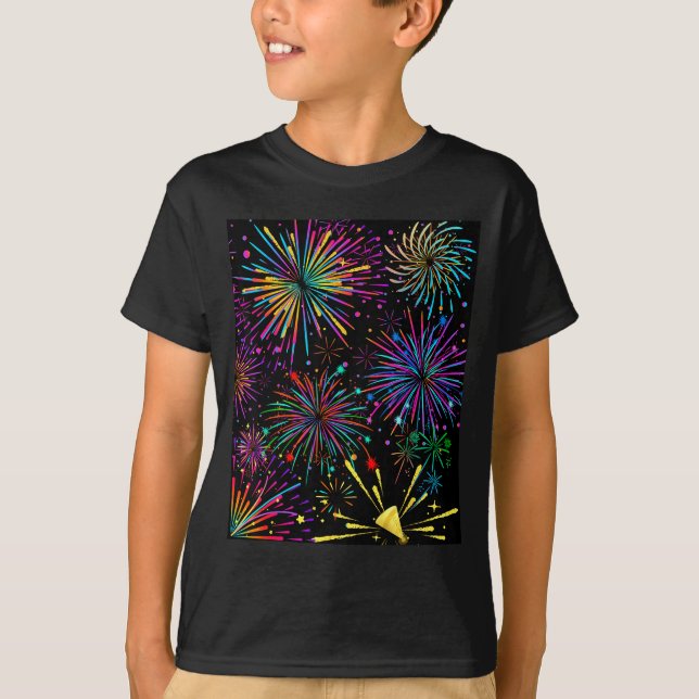 Festive Fireworks &amp; Parades Shows Holiday Chee T-Shirt (Front)