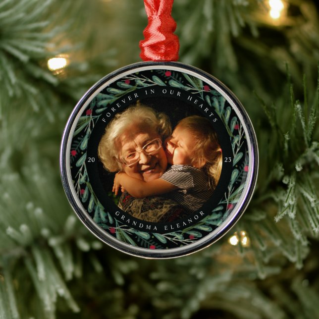 Festive Holiday Wreath Photo Memorial Metal Tree Decoration (Tree)