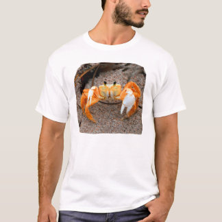 Fiddler crab on beach colourized orange on sand T-Shirt