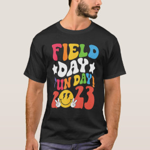 Field Day Fun Day 2023 Groovy School Trip Teacher T-Shirt