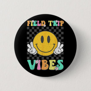 Field Trip Vibes Face Smile Retro Groovy Field Day 6 Cm Round Badge