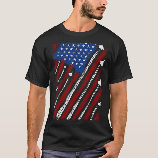 Fighter Jet Airplane USA Flag 4th Of July Patrioti T-Shirt (Front)