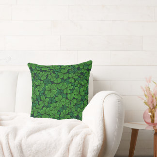 Find the lucky clover 2 cushion