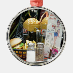 Fine Dining Metal Tree Decoration