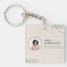 Fine Lines Real Estate Agent Sand