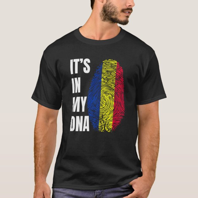 Fingerprint DNA Biometry Flag Chad   T-Shirt (Front)