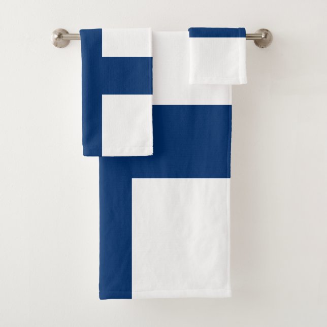 Finland Flag Bath Towel Set (Insitu)