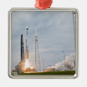 Fire and smoke signal the liftoff metal tree decoration