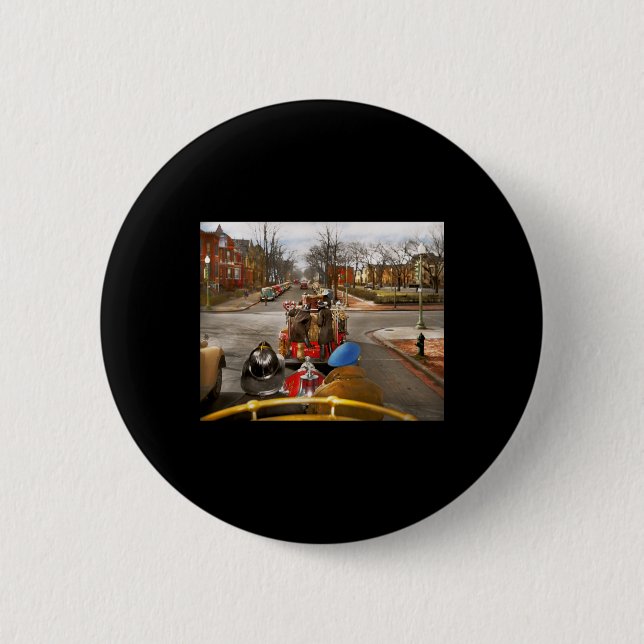 Firefighter - Driving Back To The Station 1943 Sti 6 Cm Round Badge (Front)