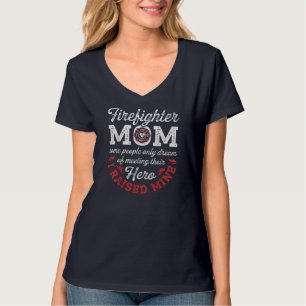 Firefighter Mum Firewoman Proud Moms Mother's Day  T-Shirt