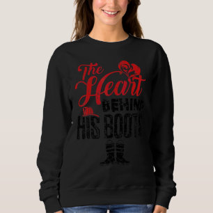 Firefighter Wife Girlfriend Valentine The Heart Be Sweatshirt