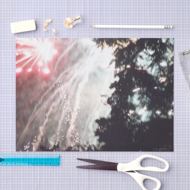 Fireworks 14 tissue paper (Craft)