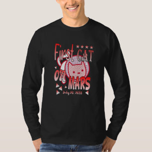 First Cat on Mars  Astronaut Cat T-Shirt