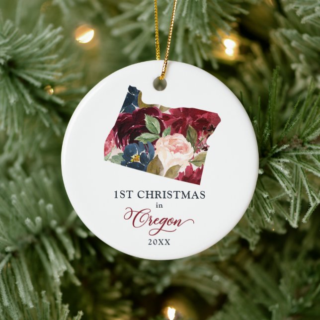 First Christmas In Oregon Personalised Moving Gift Ceramic Tree Decoration (Tree)