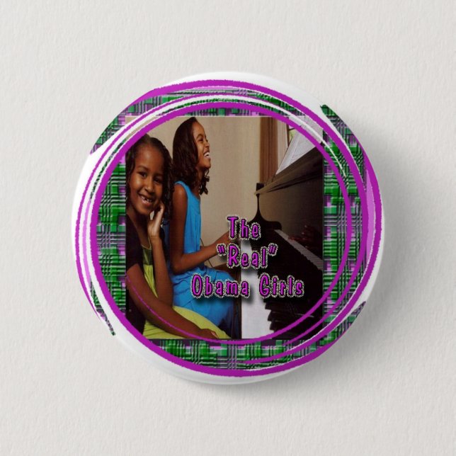 FIRST DAUGHTERS: SASHA & MALIA OBAMA GIRLS 6 CM ROUND BADGE (Front)