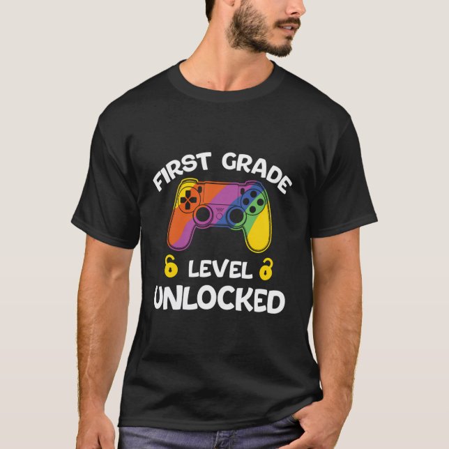 First Grade Level Unlocked Game Funny Back To Scho T-Shirt (Front)