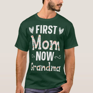 First Mum Now Grandma Baby Announcement Gender Rev T-Shirt