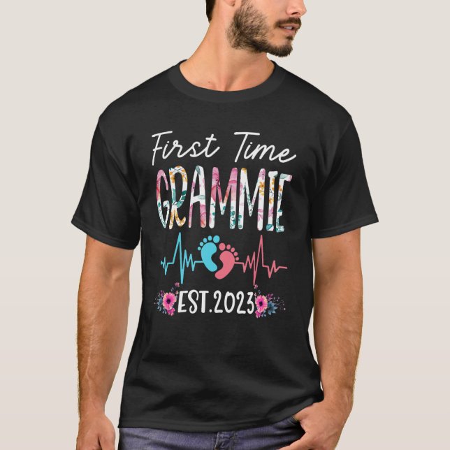 First Time Grammie 2023 Mothers Day Christmas Soon T-Shirt (Front)