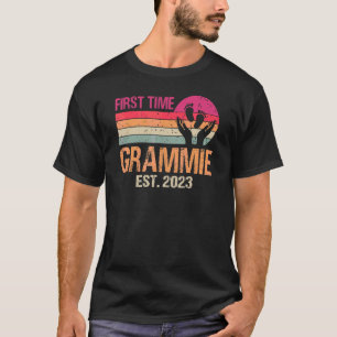 First Time Grammie 2023 Vintage Father's Day T-Shirt