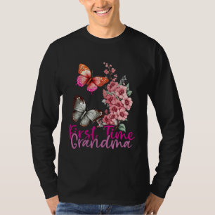 First Time Grandma 2023 Mother s Day 2023 Butterfl T-Shirt