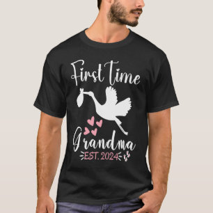 First Time Grandma 2024 Pregnancy Announcement Soo T-Shirt