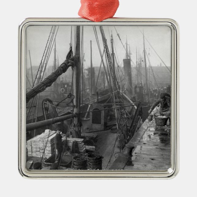 Fish docks, Grimsby, early 20th century Metal Tree Decoration (Front)