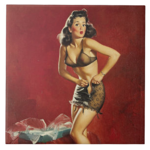 Fitting Pin Up Tile