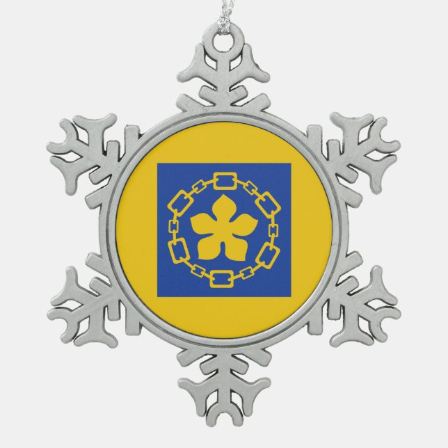 Flag of Hamilton, Ontario Snowflake Pewter Christm Snowflake Pewter Christmas Ornament (Front)