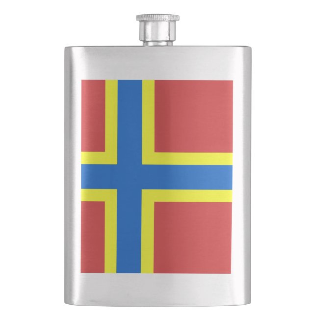 Flag of Orkney Hip Flask (Front)