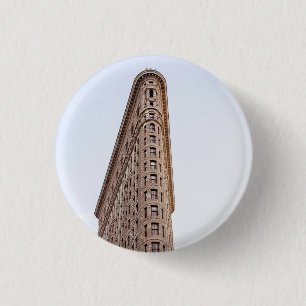Flatiron building postcard 3 cm round badge