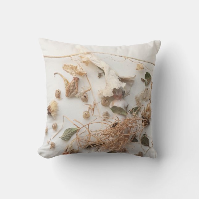 Fleeting moment cushion (Front)