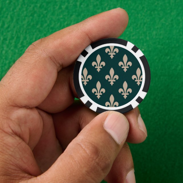Fleur de Lis Pattern, Royal French Cream on Green Poker Chips (Hand)