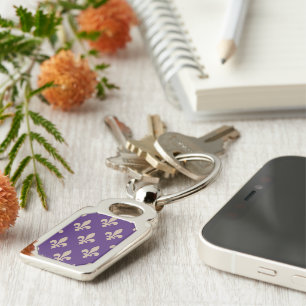 Fleur de Lis Pattern, Royal French Cream on Purple Key Ring