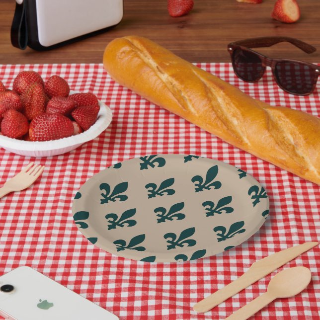 Fleur de Lis Pattern, Royal French Green on Cream Paper Plate (Picnic)