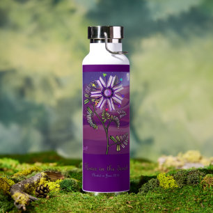 Fllowr in the desert water bottle
