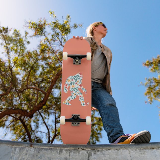 FLORAL BIGFOOT    SKATEBOARD (Outdoor 1)