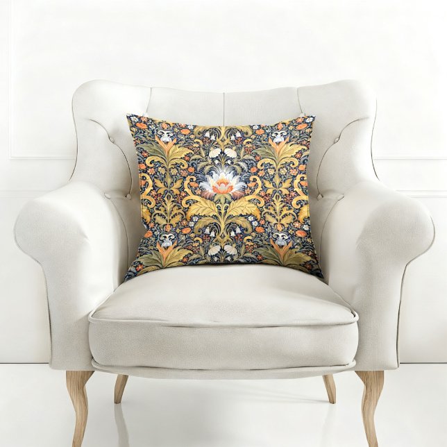 FLORAL BOHEMIAN VINTAGE PATTERNED THROW PILLOW (Creator Uploaded)