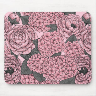 Floral bouquet in pink mouse pad