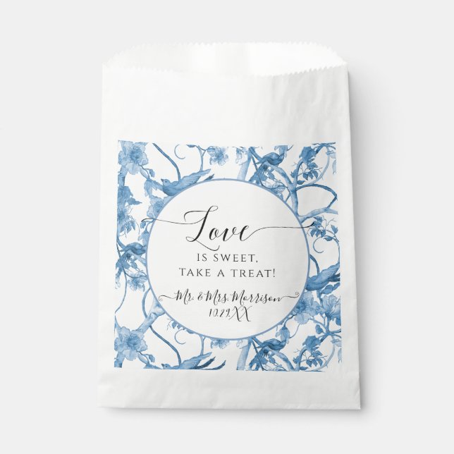 Floral Chinoiserie Blue and White Elegant Wedding Favour Bags (Front)