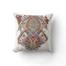 Floral Design Decorative Throw Pillow